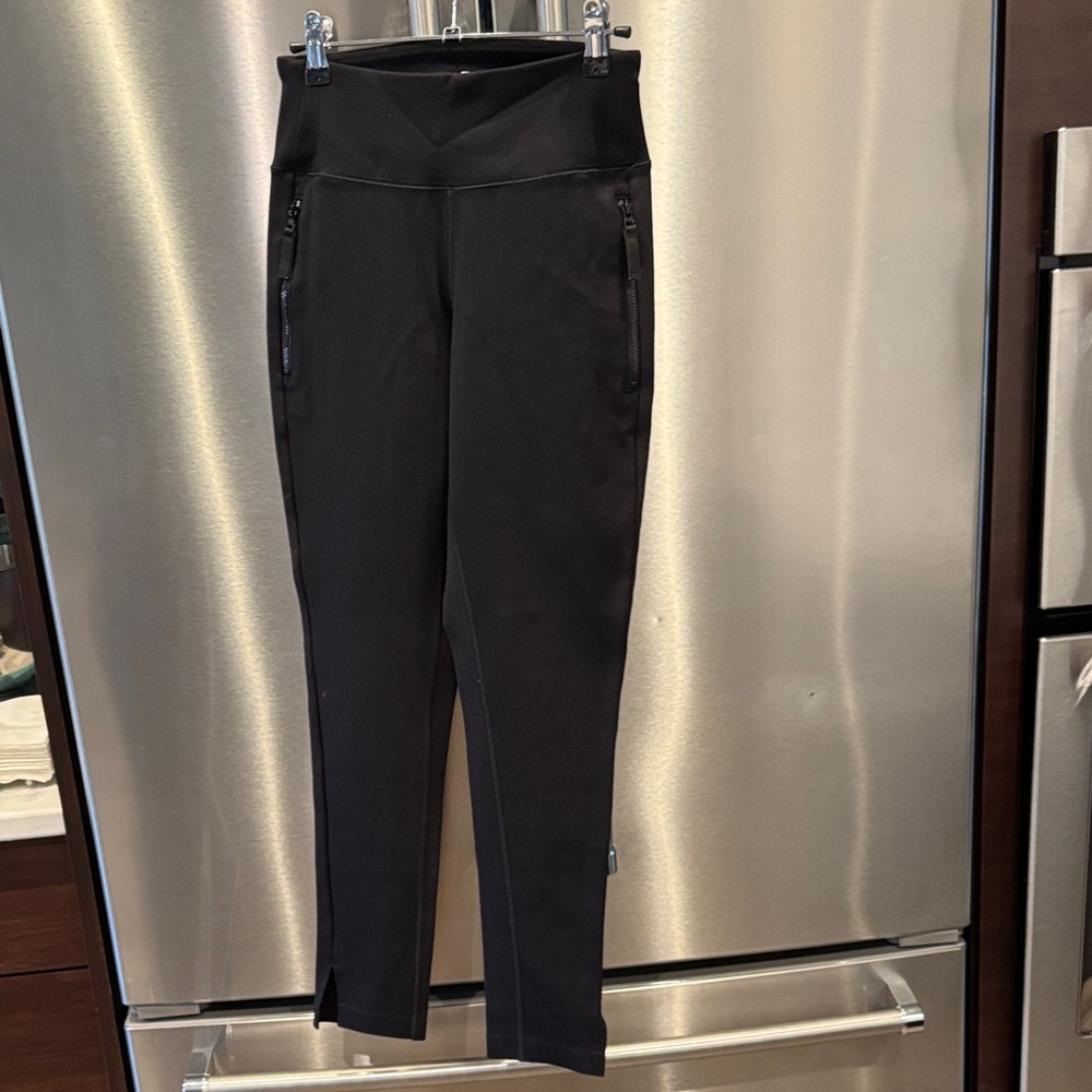 FLX Black Leggings with Zipper Pockets